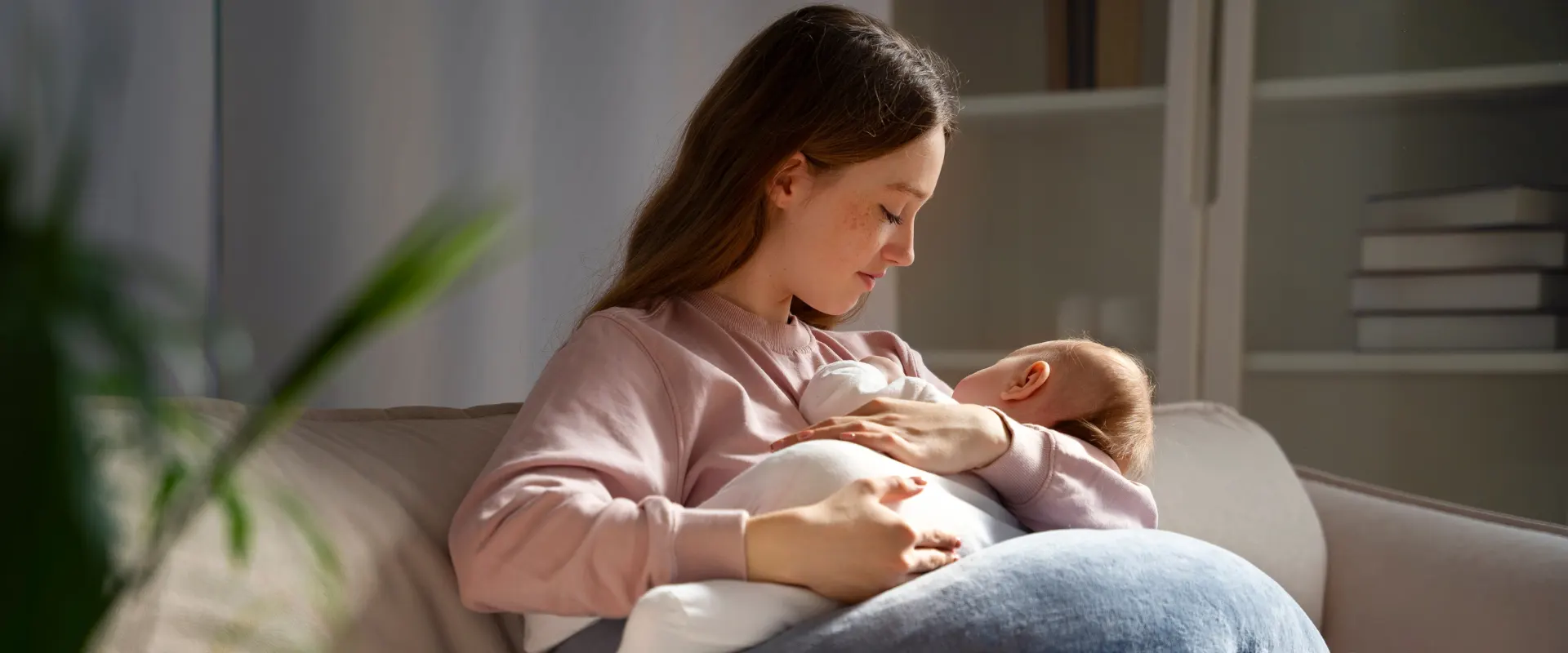 Allattamento al seno: vantaggi, benefici e piccole curiosità