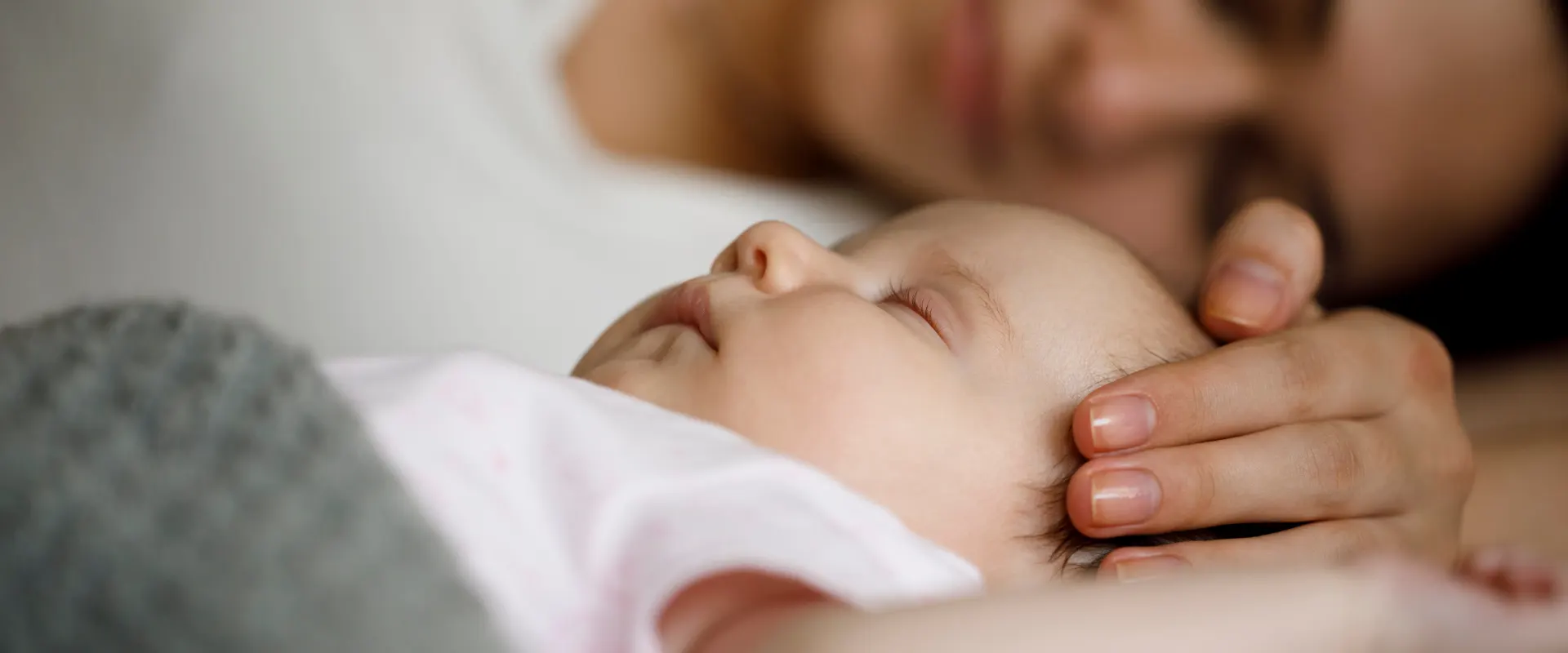 Come far addormentare un neonato: consigli pratici e utili