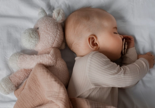 come far dormire un neonato con il raffreddore
