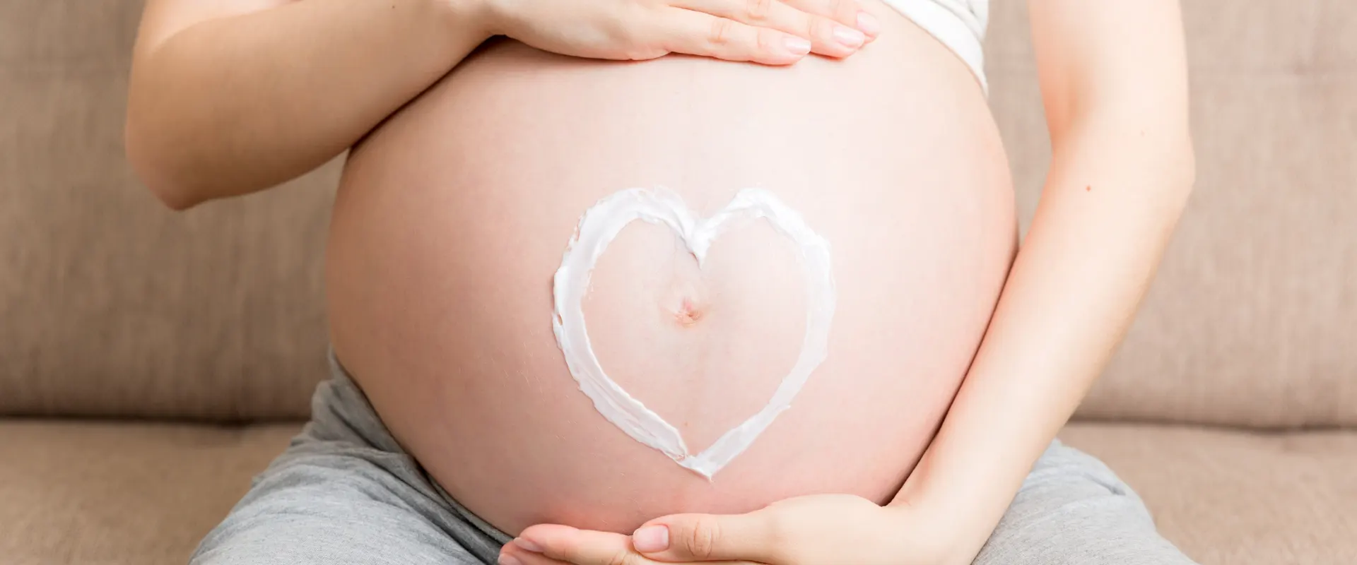 Smagliature in gravidanza: come prevenirle ed eliminarle