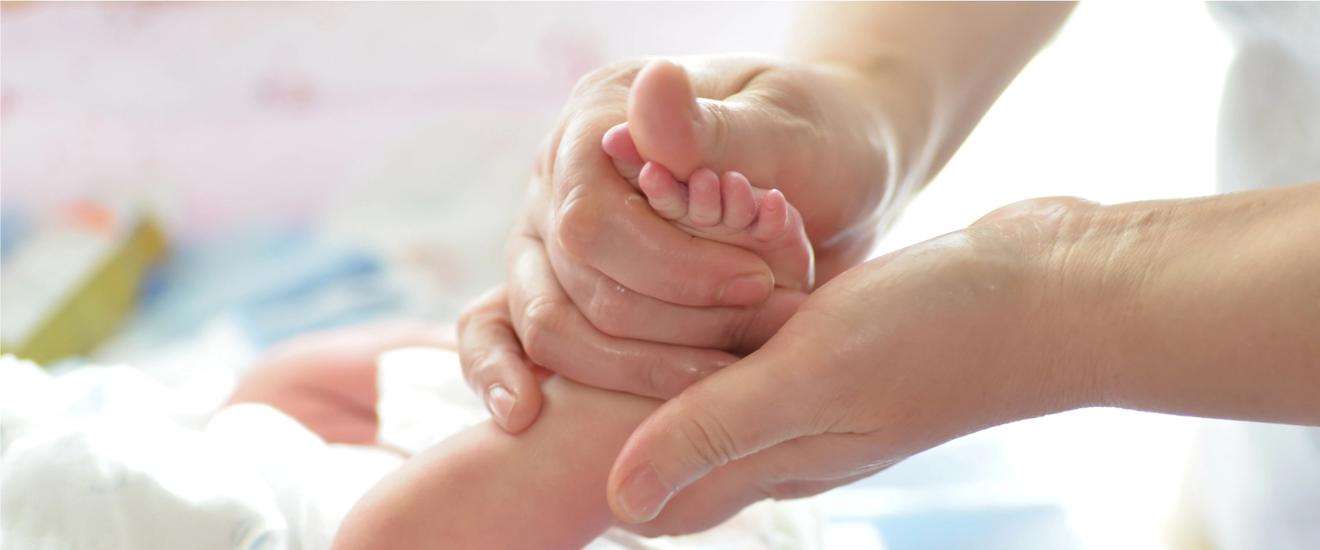 Massaggio neonatale perché fa bene al tuo bimbo