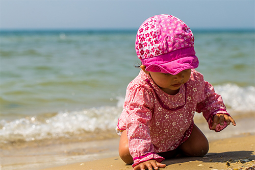 neoanto in spiaggia